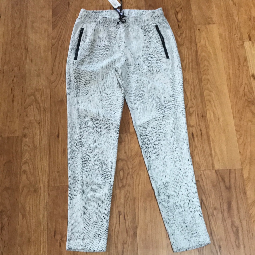 Sweat pants